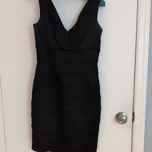 Elegant Black Sleeveless Dress